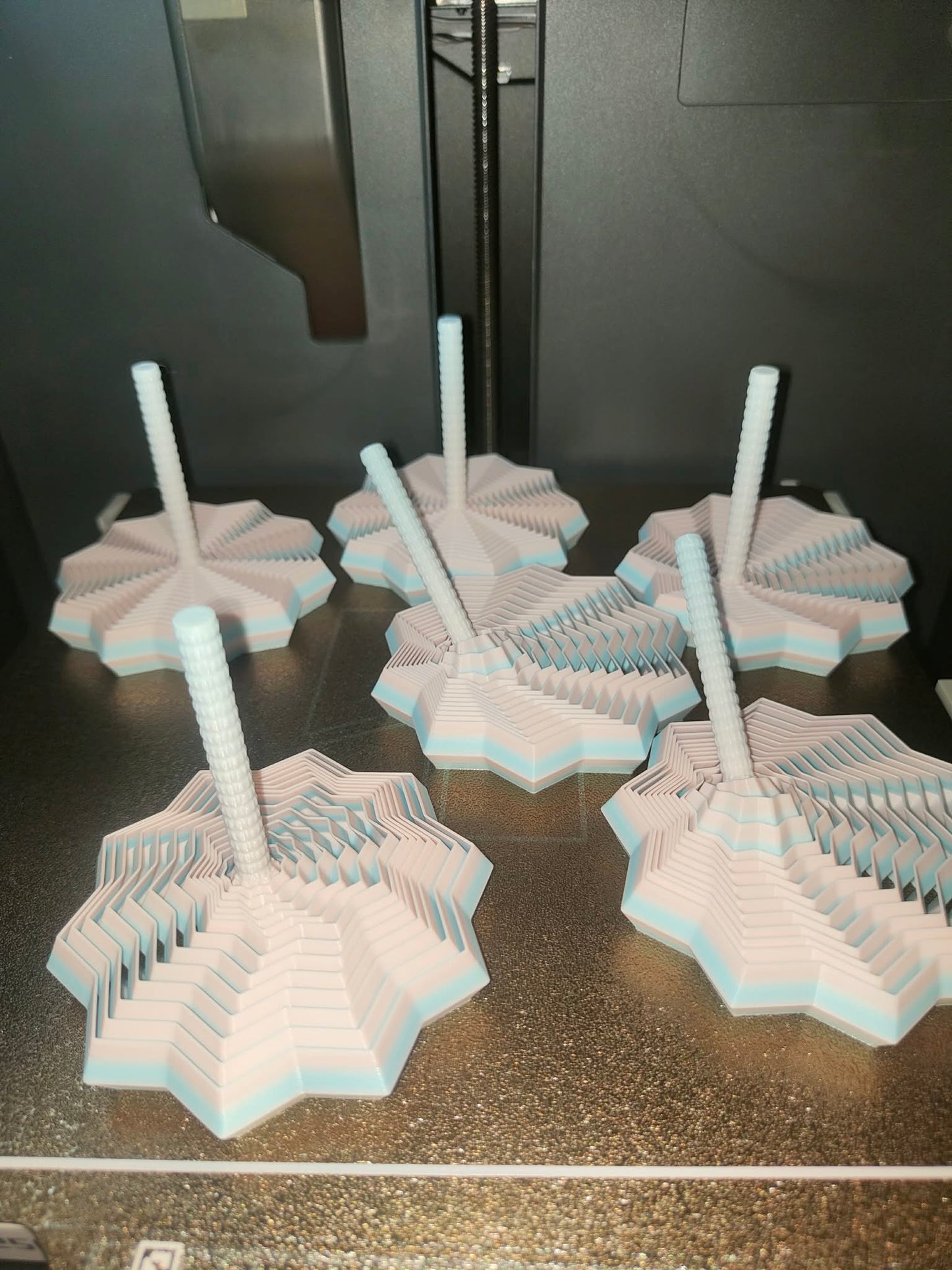 Star Fidget with handle - multicolour